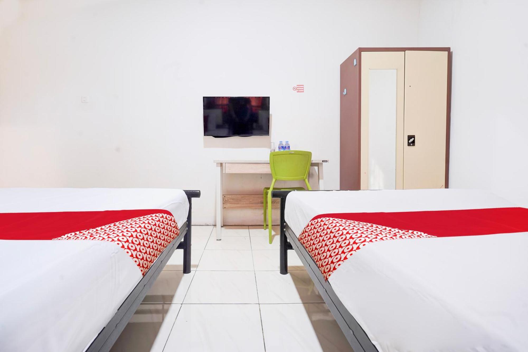 Hotel O Rappocini Near Rsia Paramount Makasar Exteriér fotografie