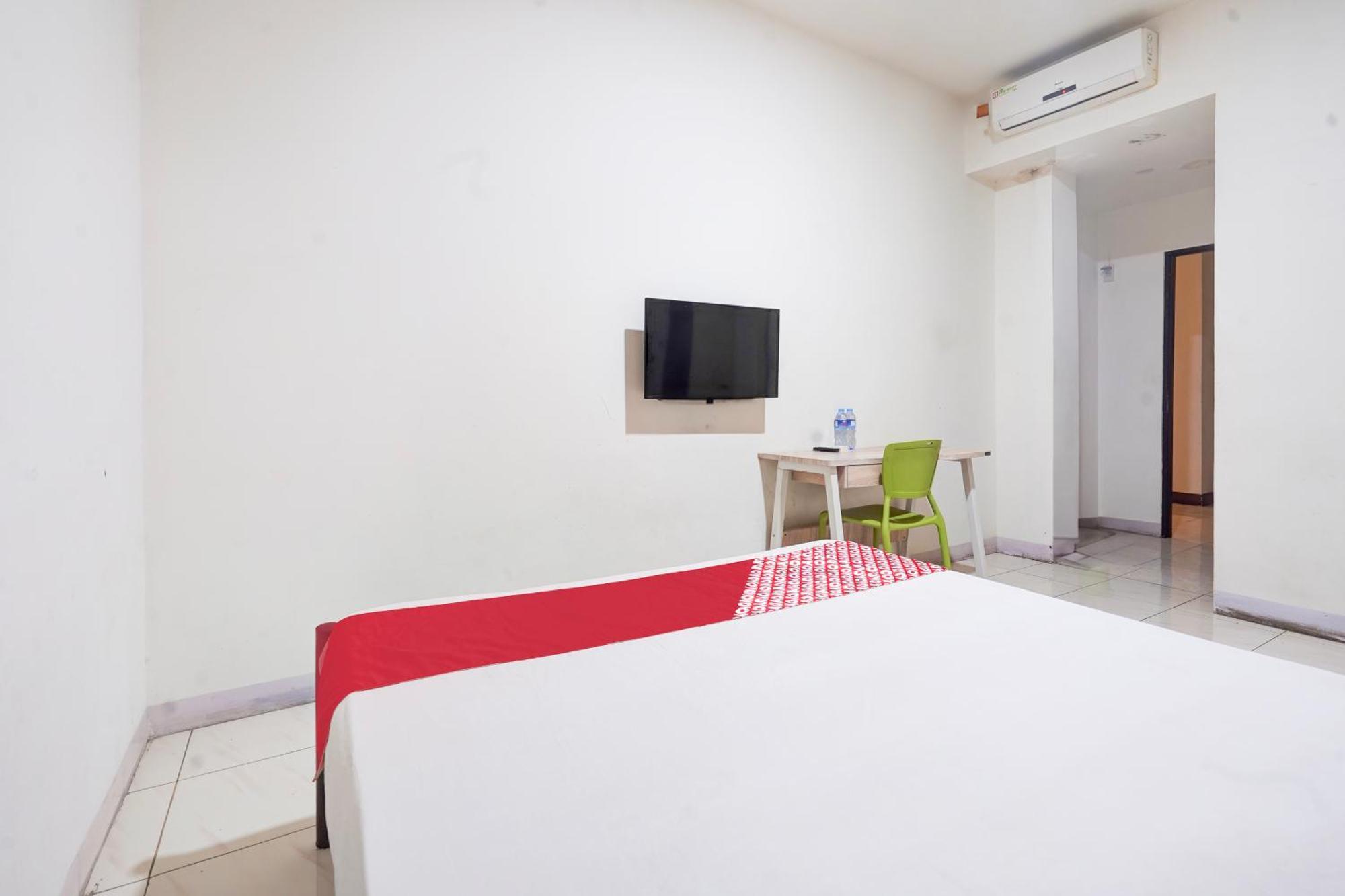 Hotel O Rappocini Near Rsia Paramount Makasar Exteriér fotografie